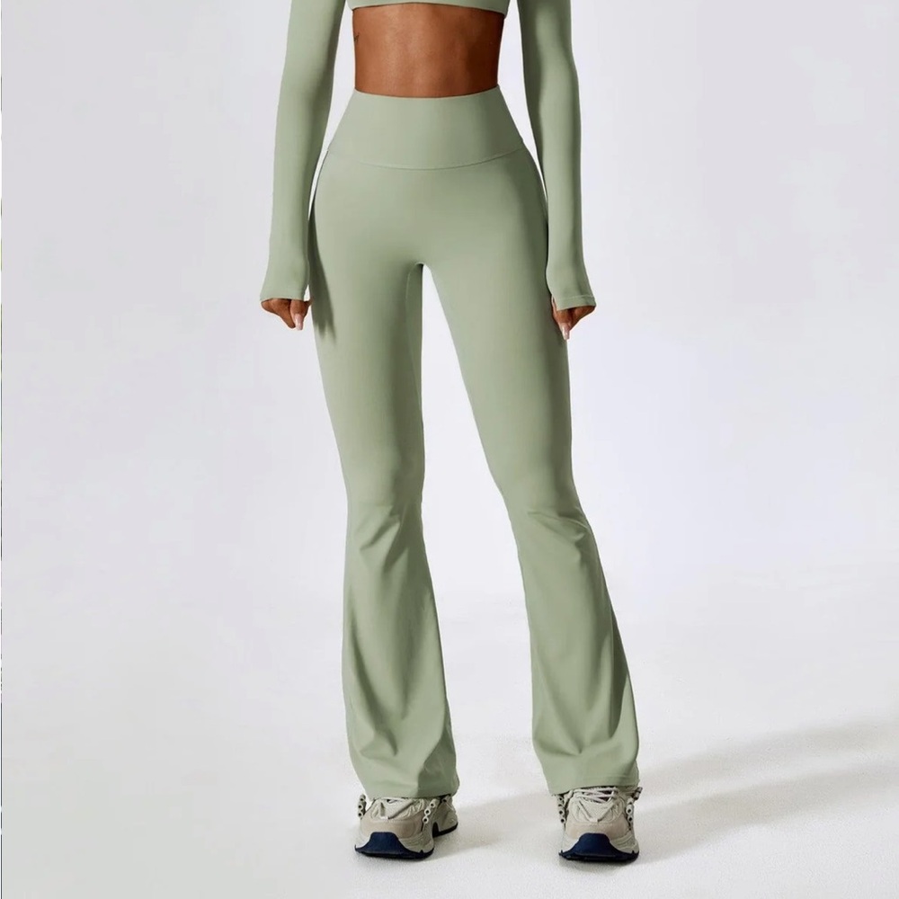 Haven Flare Leggings - Pistachio